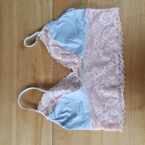 Lace Bralette - Picture 1 of 6